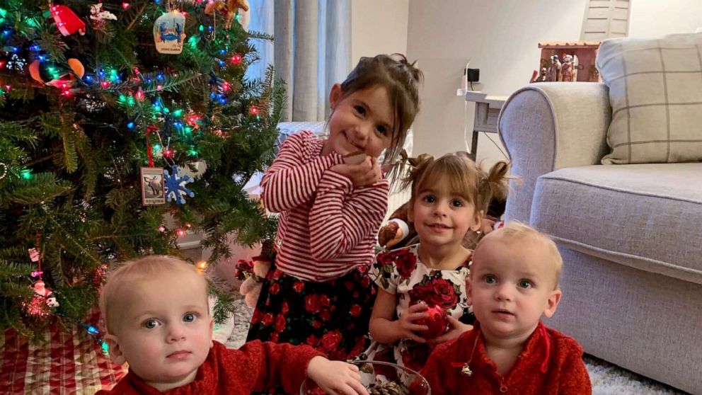 PHOTO: Isla Glaser, 4, poses with her three younger siblings.