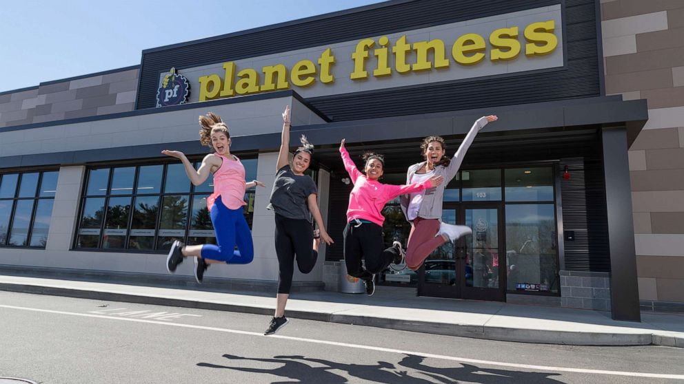 Planet Fitness helps support summer fitness