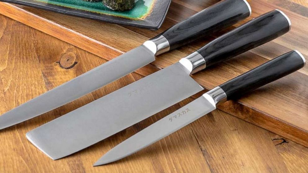 These Damasukasu Japanese 3-Piece Master Chef Hanshu Knife Sets feature las...