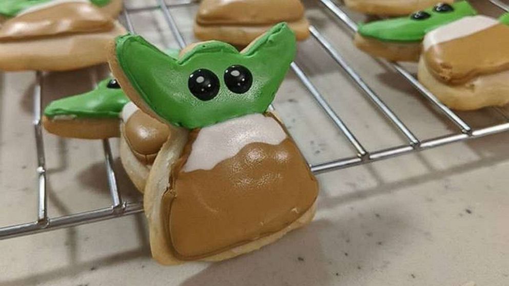 How to make Baby Yoda-inspired cookies with a simple hack - Good