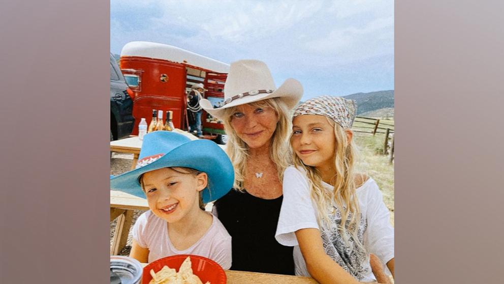 PHOTO: Goldie Hawn appears in this image with her grandkids, Rani Rose and Rio Laura.