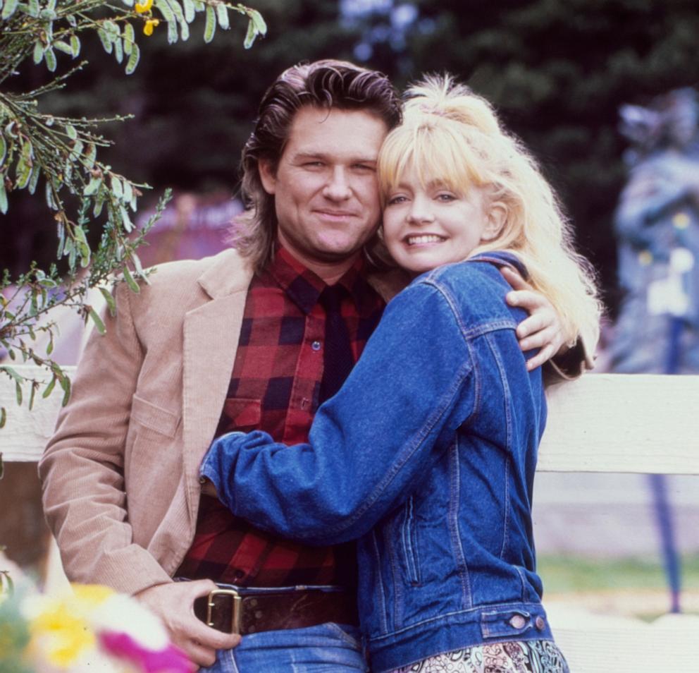 PHOTO: While shooting the movie "Overboard," Goldie Hawn and Kurt Russell pose for a portrait in Oct. 1987 in Fort Bragg, Calif.