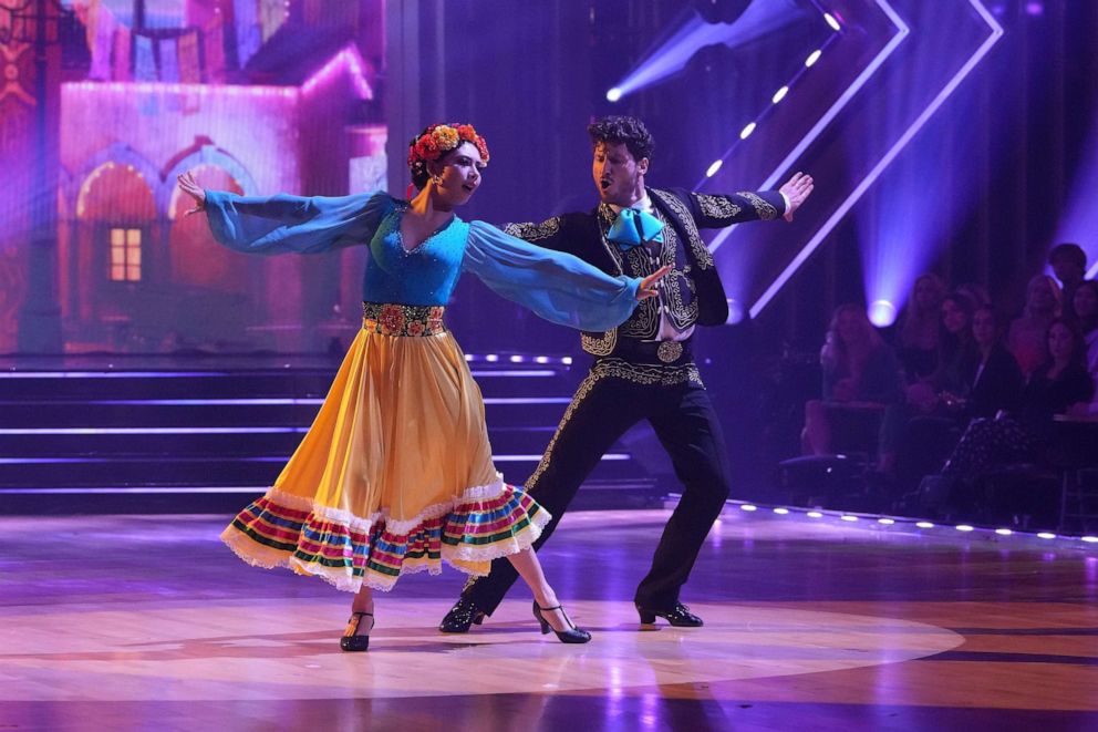 PHOTO: Xochitl Gomez and Val Chmerkovsky compete on "Dancing With the Stars."