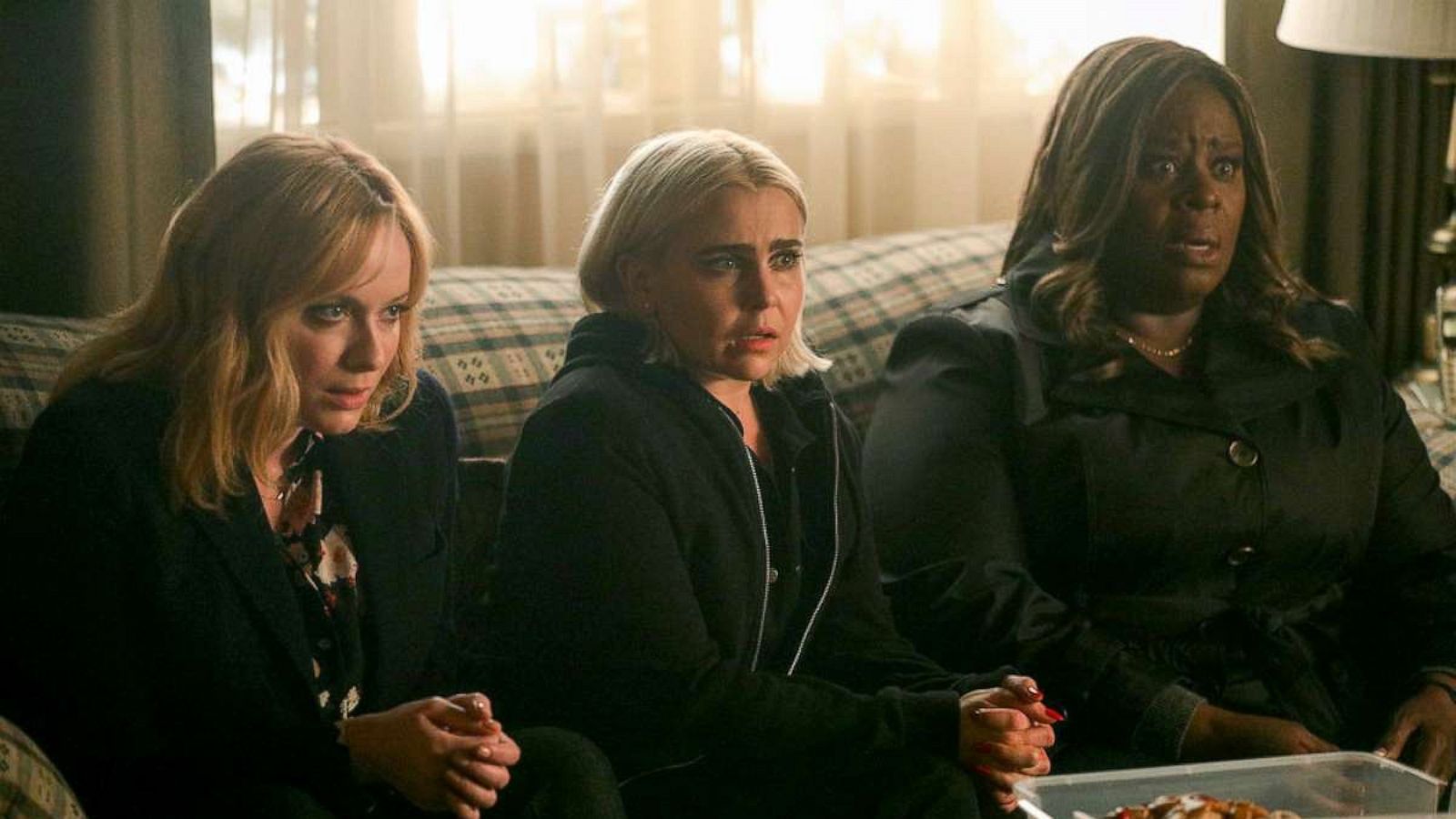 PHOTO: Christina Hendricks, Mae Whitman and Retta in a scene from "Good Girls."