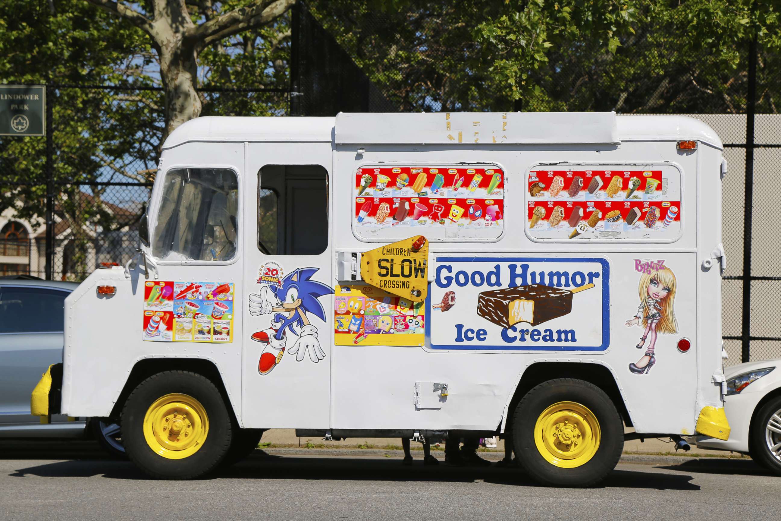 PHOTO:An ice cream truck in Brooklyn, N.Y., on June 15, 2014.