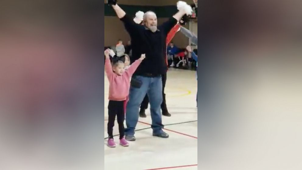 PHOTO: McKinly Lester, 5 and her "papaw" Jeff Harville, 55, were captured on camera as they danced to the "Chicken Dance" together at Gap Creek Missionary Baptist Church in Tennessee. 