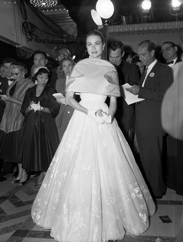 PHOTO: Grace Kelly attends the 28th annual Academy Awards, March 21, 1956.