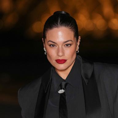 PHOTO: Ashley Graham poses for photographers upon arrival for Le Grand Diner du Louvre during the Fall/Winter 2025-2026 Womenswear fashion week, March 4, 2025, in Paris.