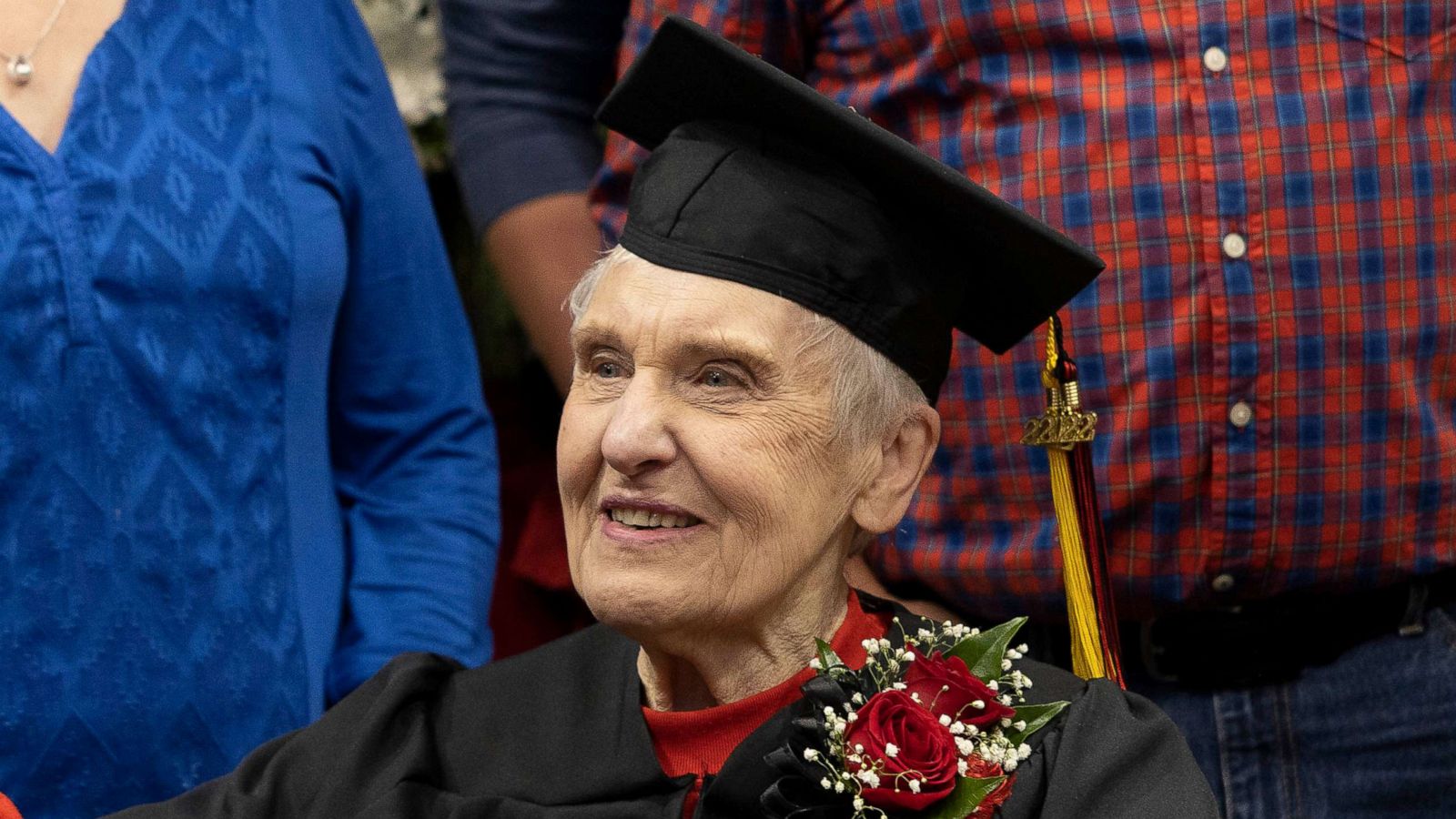 PHOTO: Joyce DeFauw, 90, graduated from Northern Illinois University Sunday after returning to school three years ago.