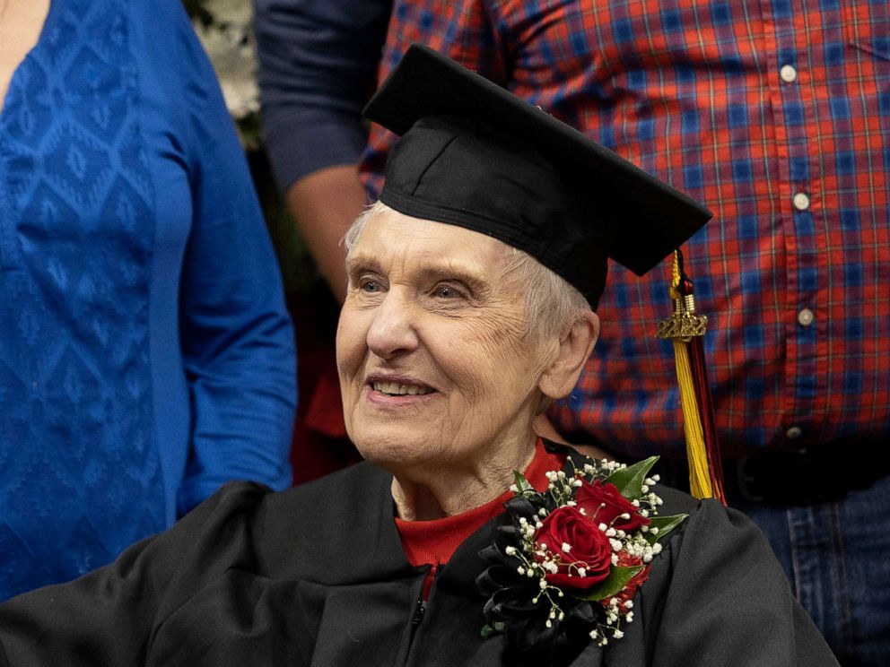 PHOTO: Joyce DeFauw, 90, graduated from Northern Illinois University Sunday after returning to school three years ago.