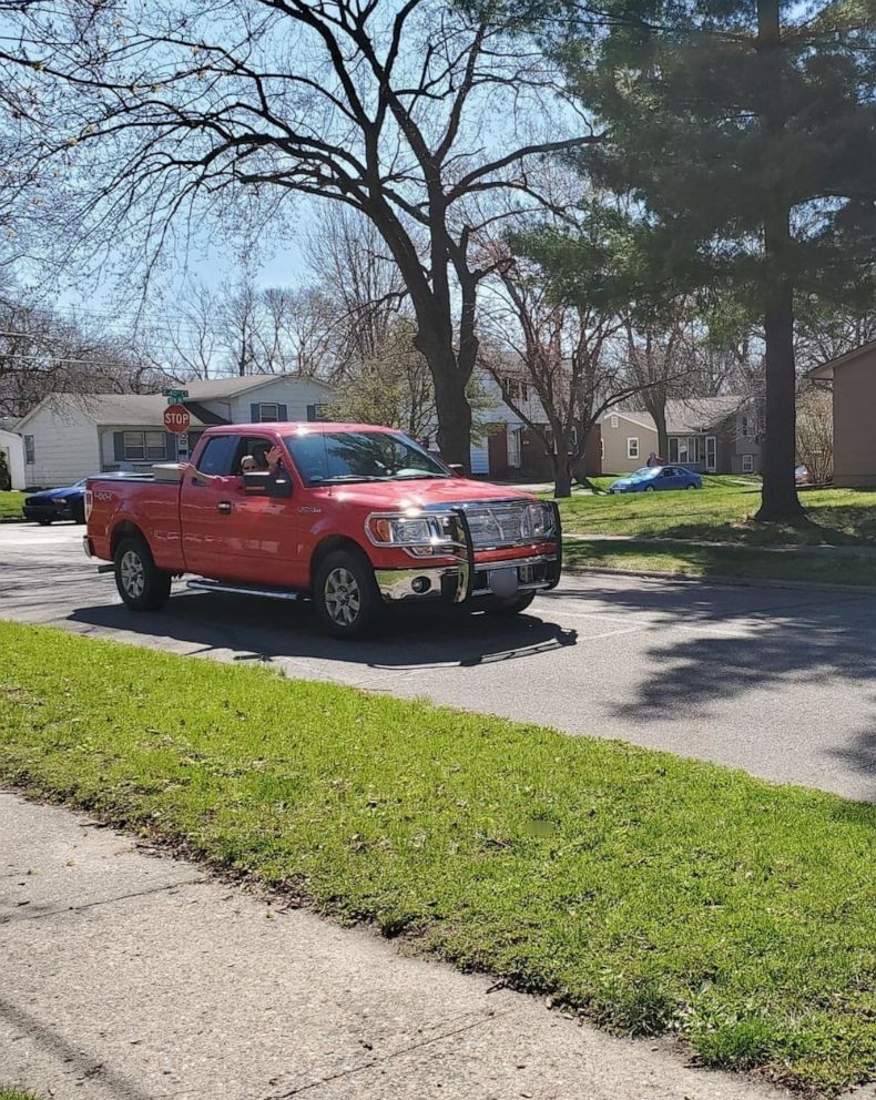 PHOTO: Steve and Shelley Murphy, lovingly known as "Papa" and "Bana," recently surprised 4-year-old Murphy Stammer, in Des Moines, Iowa, as 20 cars lined up during the pandemic.