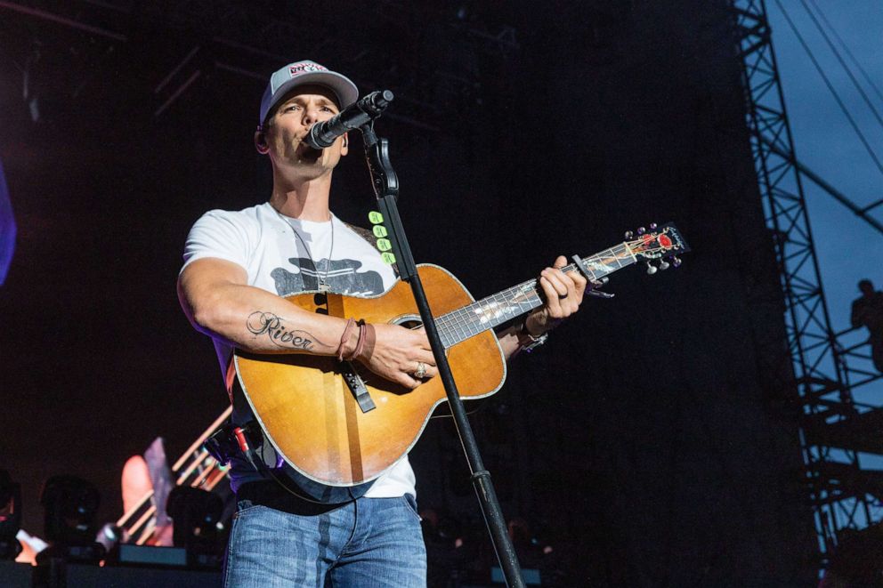PHOTO: Granger Smith sings at the LakeShake Country Music Festival in Chicago, June 23, 2019.