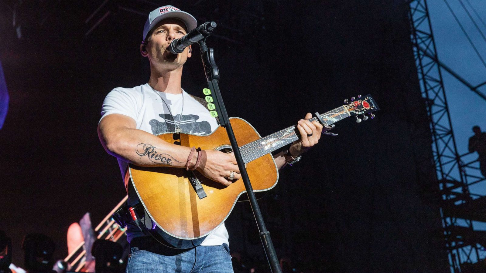 PHOTO: Granger Smith sings at the LakeShake Country Music Festival in Chicago, June 23, 2019.