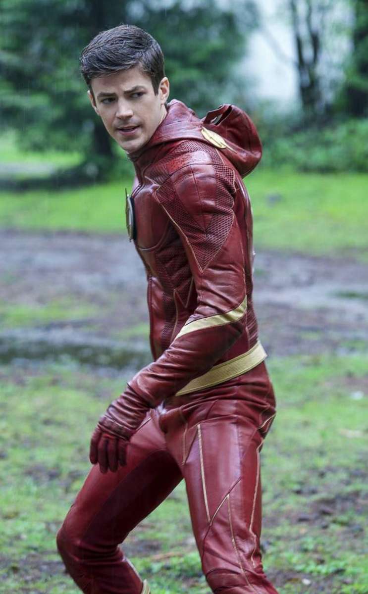 PHOTO: Grant Gustin plays Barry Allen in The Flash.