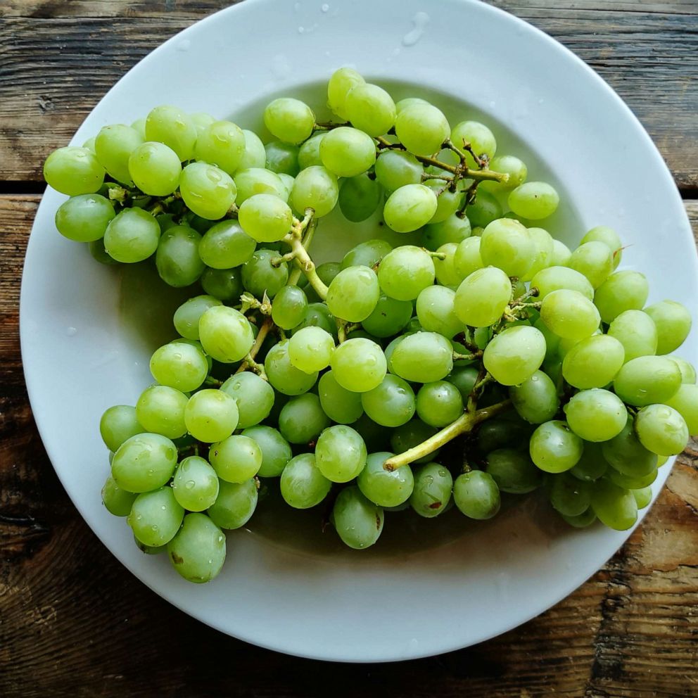 VIDEO: Tasty ‘Prosecco Vodka Grapes’ are perfect for summer snacking