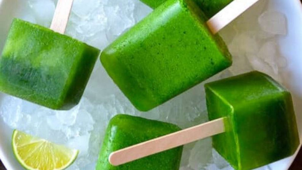 PHOTO: Healthy green smoothie popsicles.