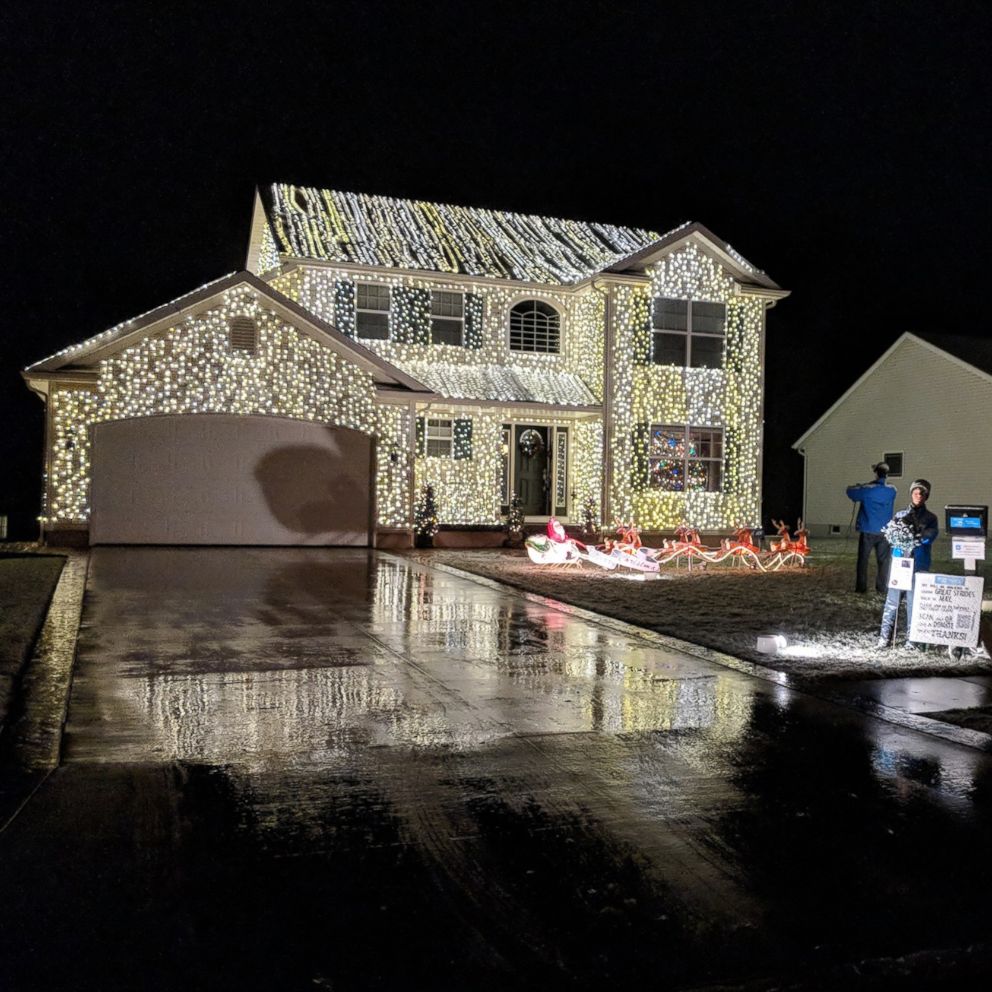 VIDEO: 'Joy to the world!': This home is glowing with 25,000 Griswold-inspired lights