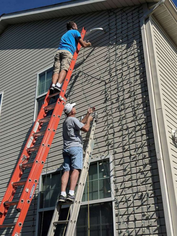 PHOTO: Greg Osterland of Wadsworth, Ohio, says he uses 25,000 lights to decorate his house each year, just like the film, "National Lampoon's Christmas Vacation."