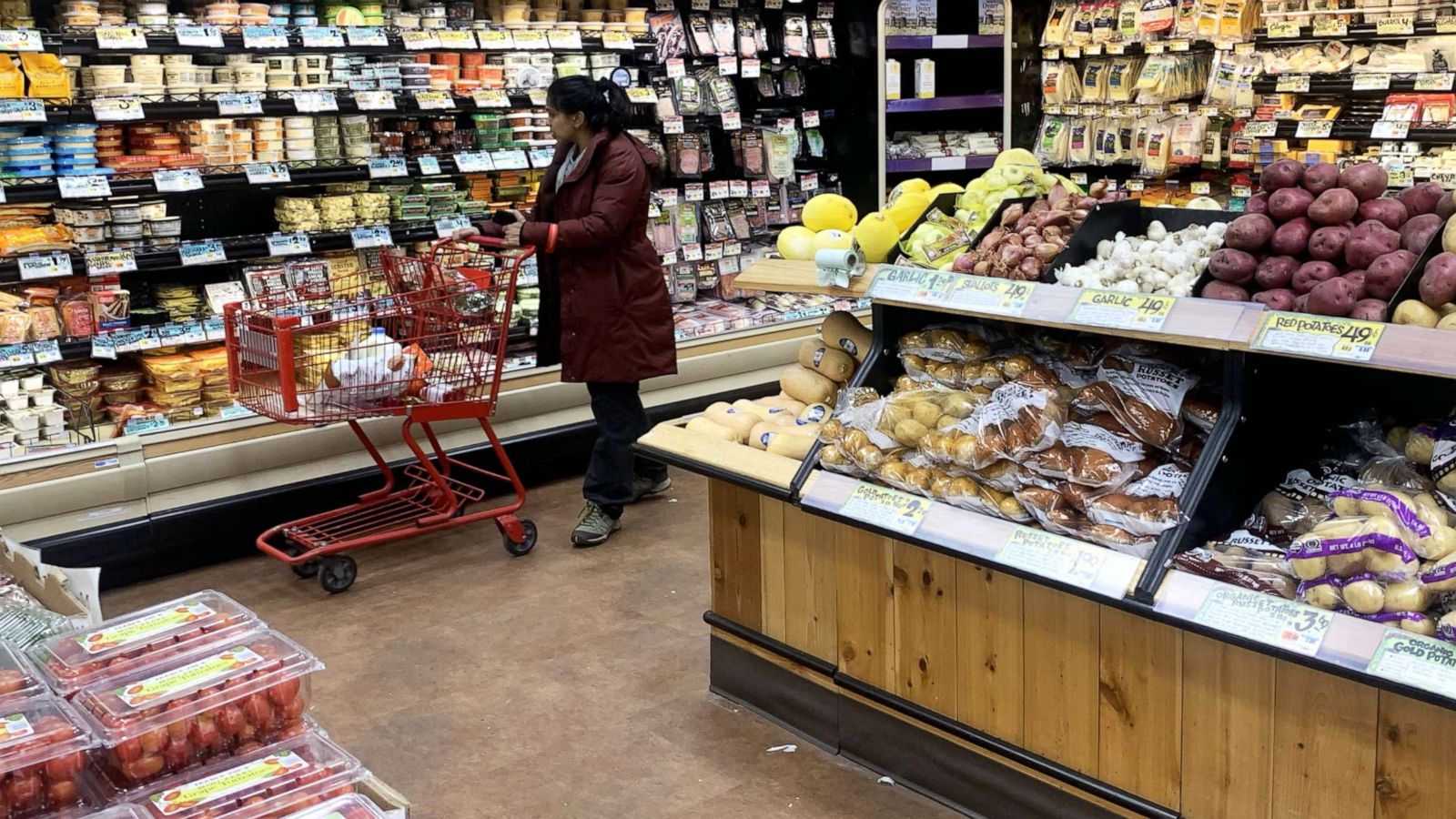 PHOTO: A woman shops at Trader Joes at, March 23, 2020 in Cambridge, Mass.