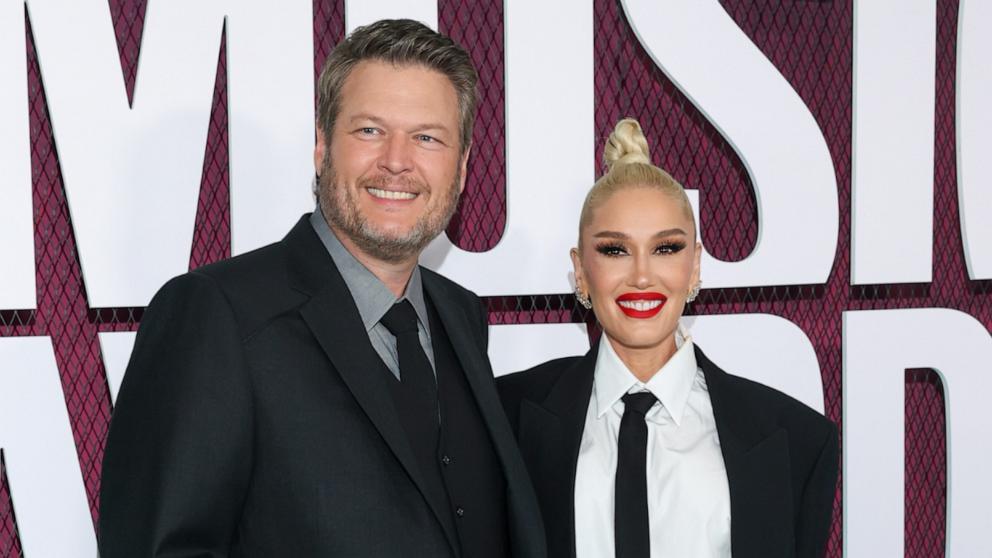 Listen to Gwen Stefani and Blake Shelton's dreamy new duet, 'Purple ...