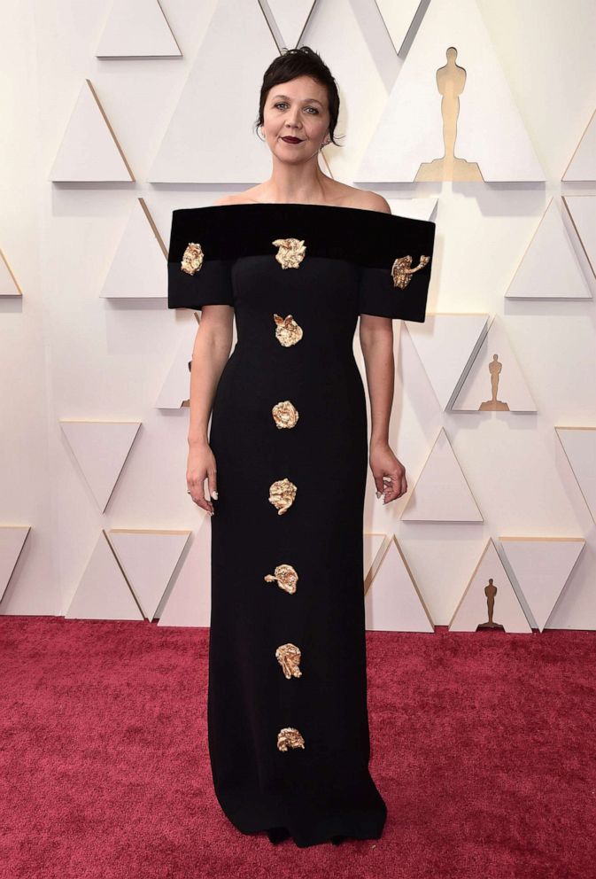 PHOTO: Maggie Gyllenhaal arrives at the Oscars, March 27, 2022, at the Dolby Theatre in Los Angeles.