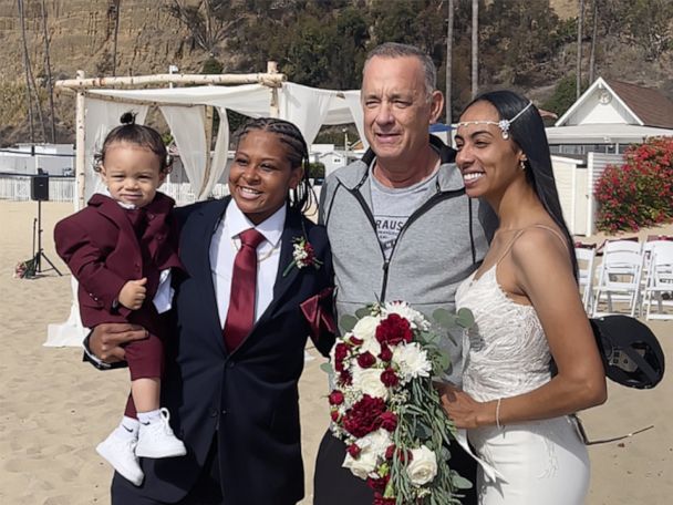 Tom Hanks 'crashes' beach wedding in Santa Monica – KRON4