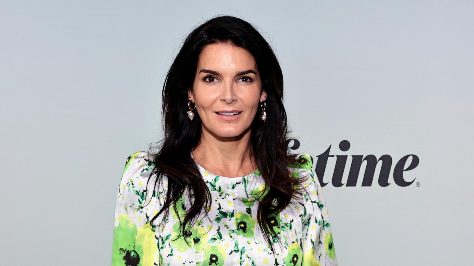 PHOTO: Angie Harmon attends Variety's 2022 Power Of Women: New York Event Presented By Lifetime at The Glasshouse on May 5, 2022 in New York City.