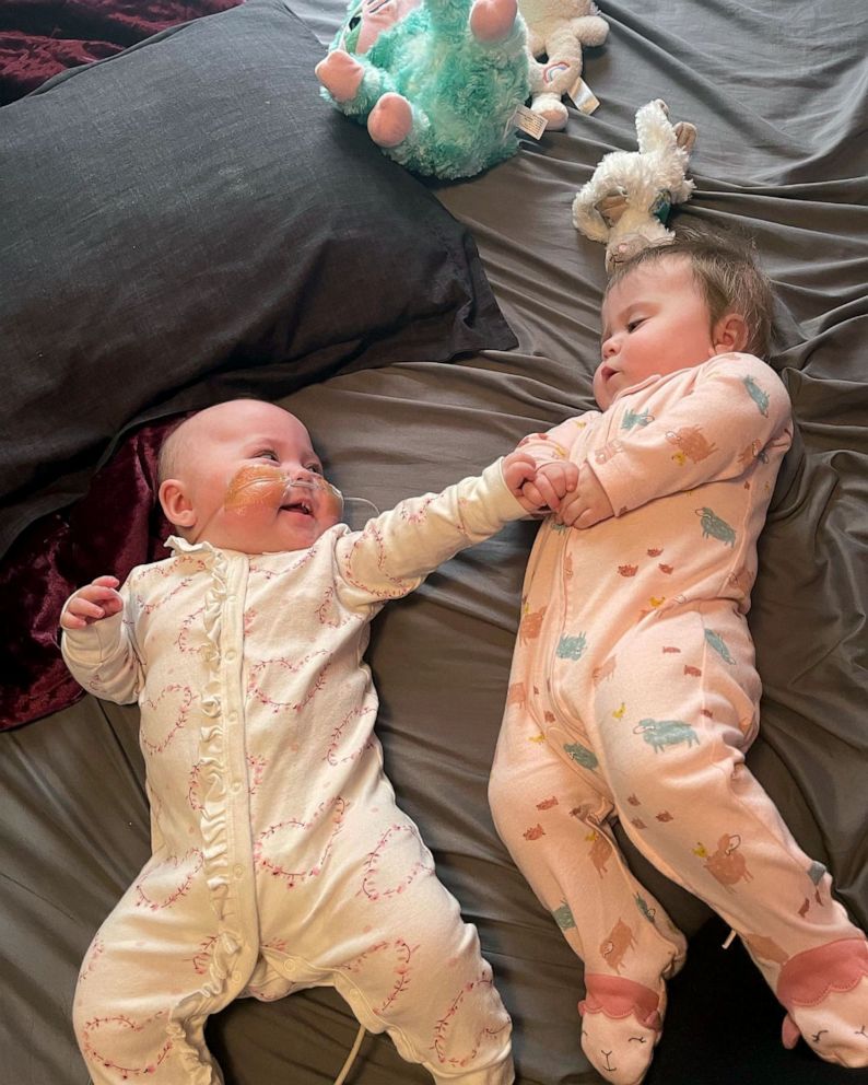 PHOTO: Harper with her twin sister, Gabriella.