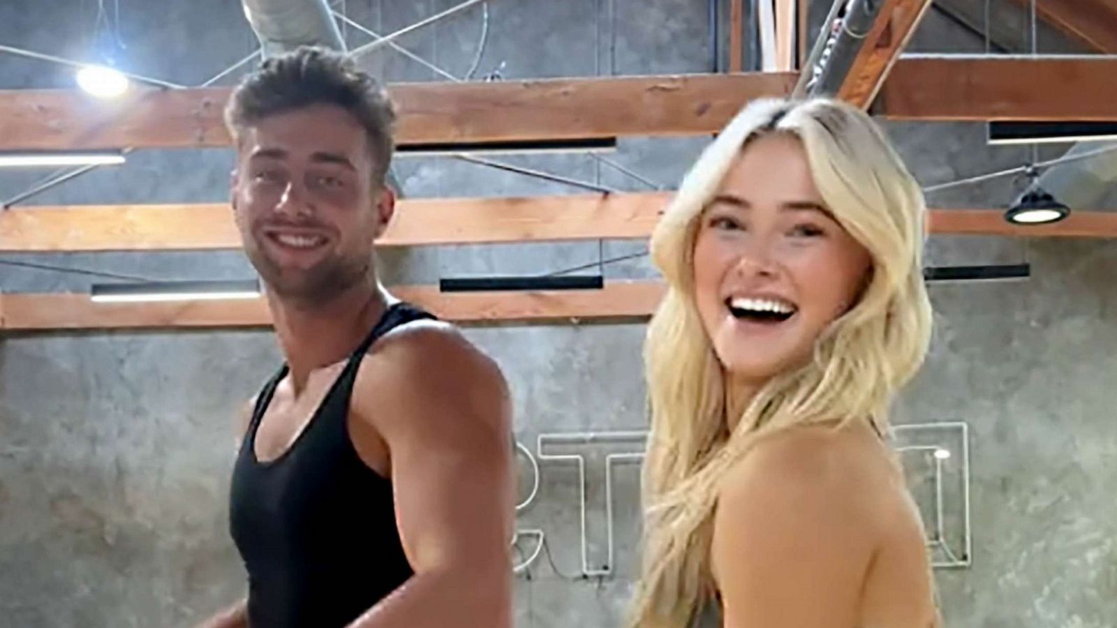 PHOTO: Harry Jowsey and Rylee Arnold appear in a video posted on Arnold's TikTok account.