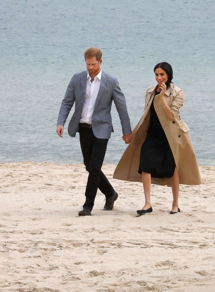 PHOTO: Prince Harry, Duke of Sussex and Meghan Markle, Duchess of Sussex attend a beach cleanup on South Melbourne Beach, Oct. 18, 2018, in Melbourne, Australia.