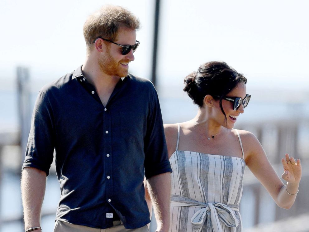 PHOTO: Prince Harry, The Duke of Sussex and Meghan Markle, The Duchess of Sussex visit Fraser Island, Australia, Oct. 22, 2018.