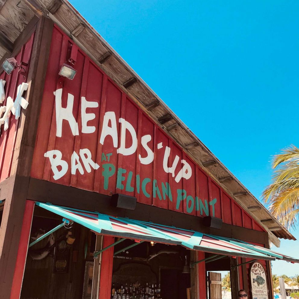 VIDEO: Castaway Cay's Heads Up Bar serves drinks perfect for Instagram 