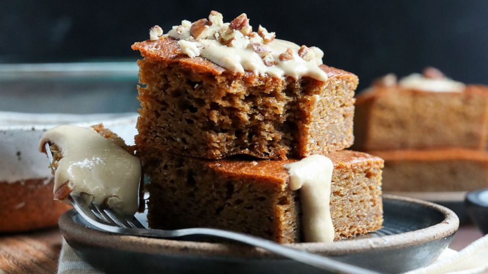 PHOTO: Healthy flourless pumpkin bars.
