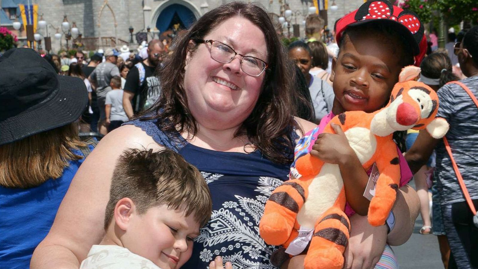 PHOTO: Alicia Erchul poses with her son, Aidan, and 4-year-old Morgan Price at Walt Disney World in March 2019.