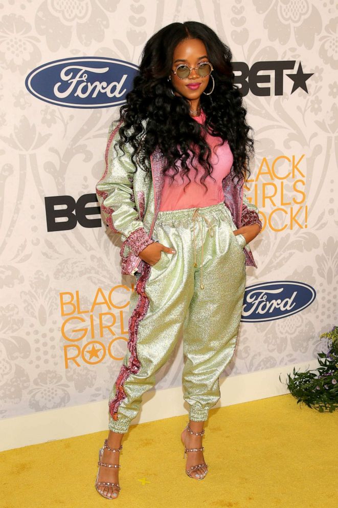 PHOTO: H.E.R. attends Black Girls Rock 2019 at the NJ Performing Arts Center, Aug. 25, 2019, in Newark, New Jersey.