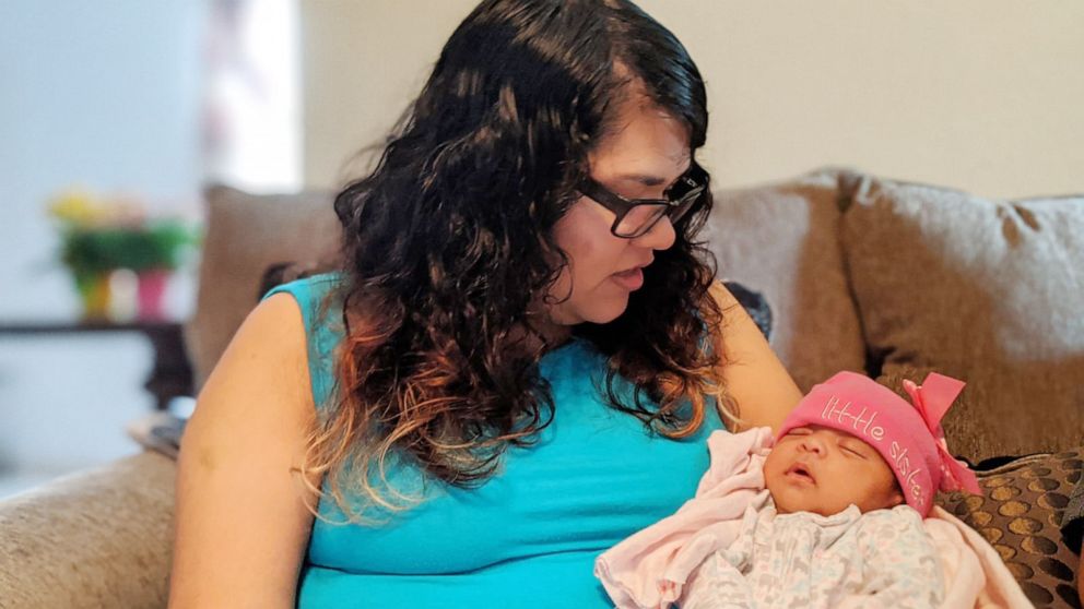 PHOTO: Emelia Herrera, 30, did not meet her newborn daughter Selina for one month due to COVID-19.