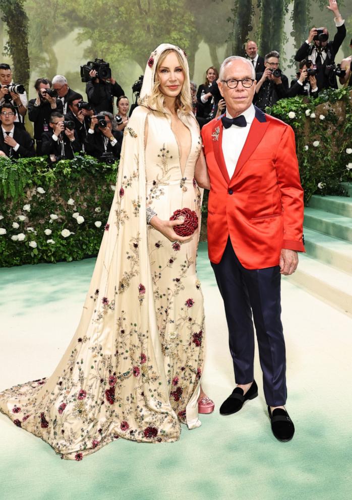 PHOTO: Dee Ocleppo Hilfiger and Tommy Hilfiger attend The 2024 Met Gala Celebrating "Sleeping Beauties: Reawakening Fashion" at The Metropolitan Museum of Art on May 06, 2024 in New York City.