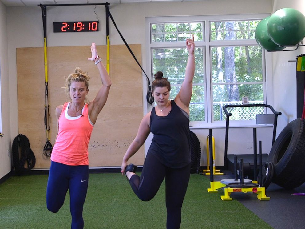 PHOTO: Holly Rilinger, left, and Julia Dodds, right, train together.