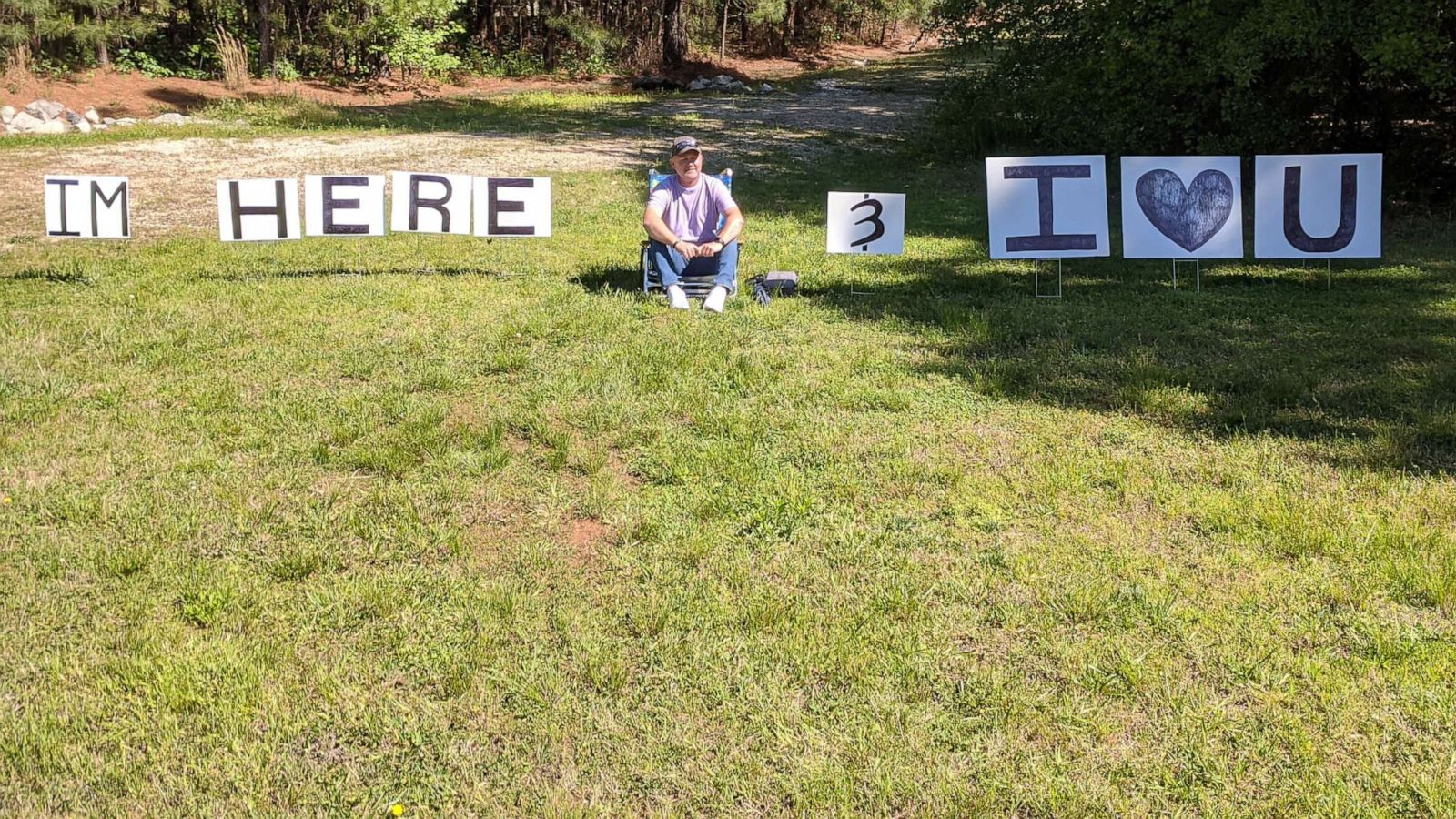 PHOTO: Dennis Cockrell sat outside wife Diana Cockrell's hospital room in a lawn chair with signs to show his support from a distance amidst the coronavirus pandemic.