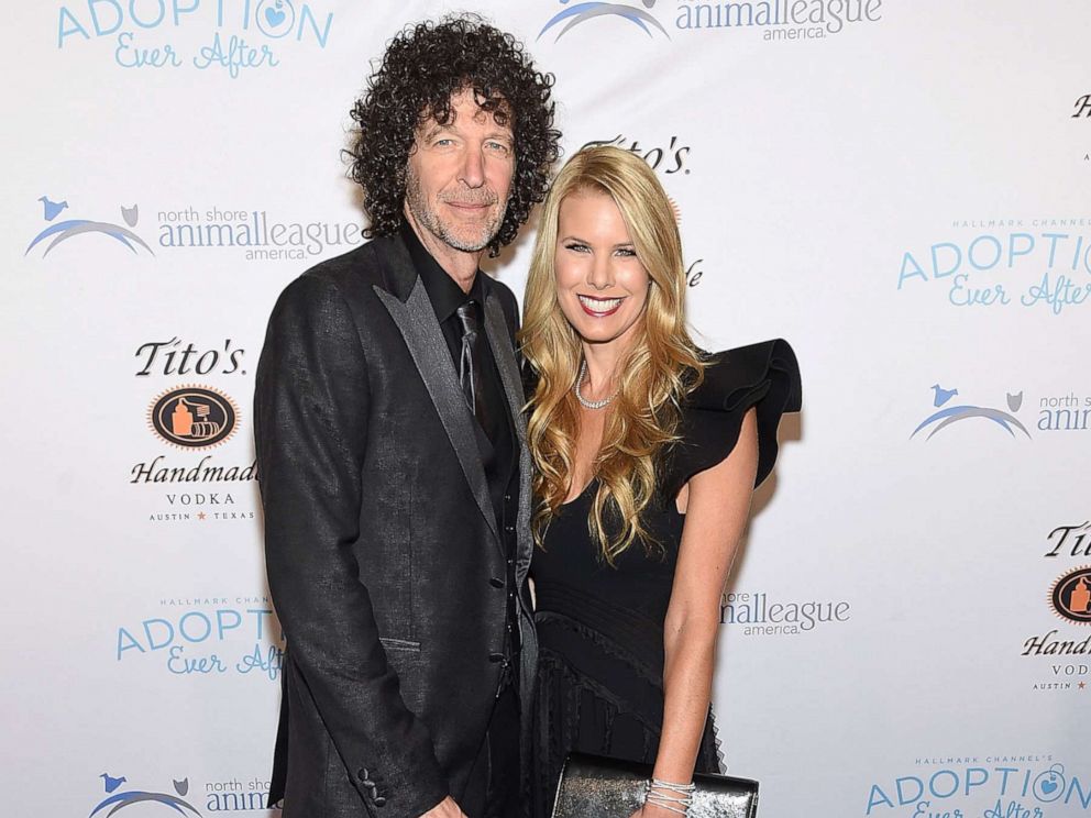 PHOTO: Howard Stern and Beth Stern attend the North Shore Animal League Americas Annual Celebrity Get Your Rescue On Gala at Pier Sixty at Chelsea Piers, Nov. 30, 2018 in New York City.