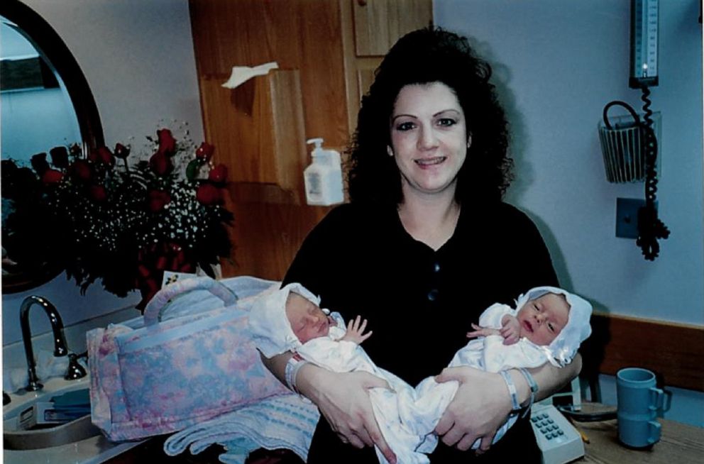 PHOTO: Tori Howard and her sister Tara Drinkard, 26, were bornJanuary 15, 1993. Here, they are held by their mother, Jeannie Hardy.