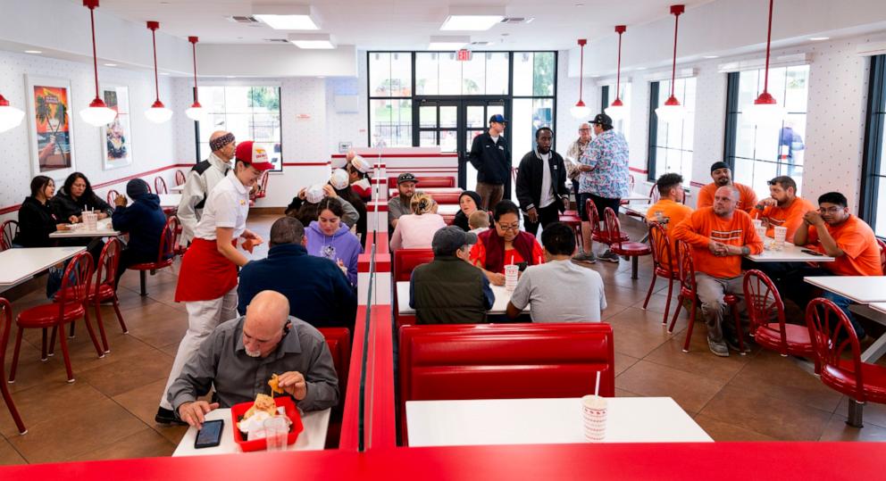 PHOTO: In-N-Out Burger opened a new store on Del Obispo St. in San Juan Capistrano, CA, December 7, 2023.