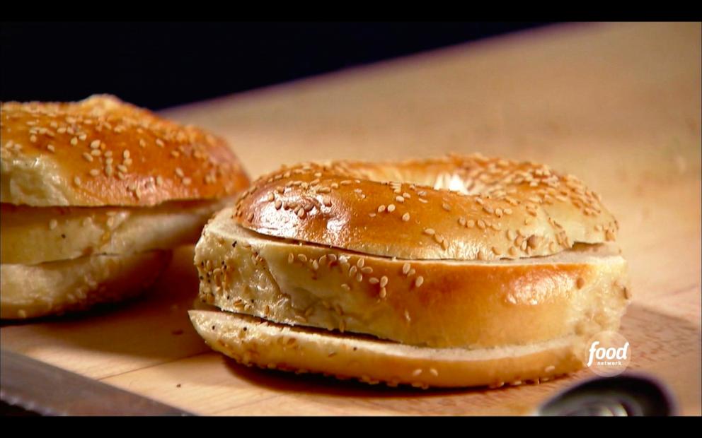 PHOTO: Ina Garten's technique for cutting bagels for a breakfast sandwich as seen on "Barefoot Contessa" has gone viral online.