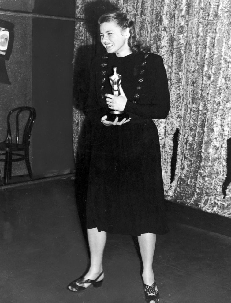 PHOTO: Ingrid Bergman holds her Oscar for best actress for her role in the film "Gaslight," at the Academy Awards, March 15, 1945.