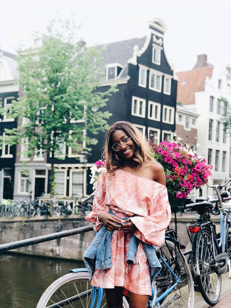 PHOTO: Tourists explore Amsterdam as locals while creating content for their Instagrams.