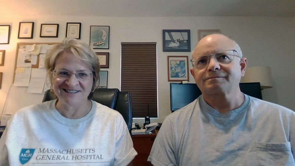 PHOTO: Dexter Holaday is pictured with his wife June, who donated a kidney to him as a living donor.