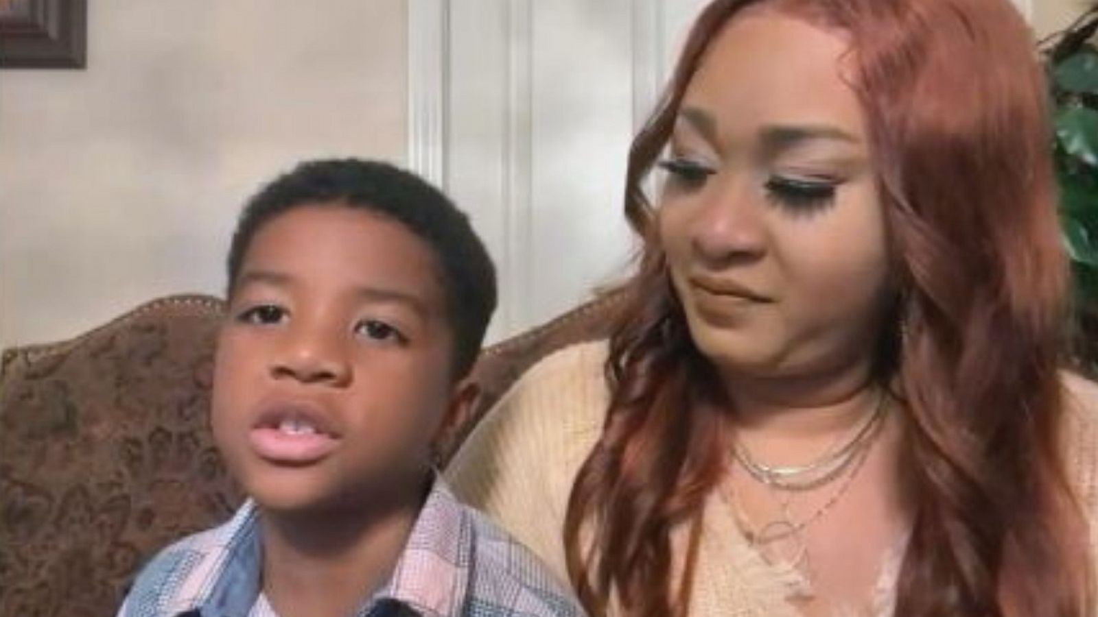 PHOTO: Preston, 7, and his mother, Gia Bell, call Raquel Radford Baker their "hero" after Raquel Baker helped the boy when he was choking on a school bus.