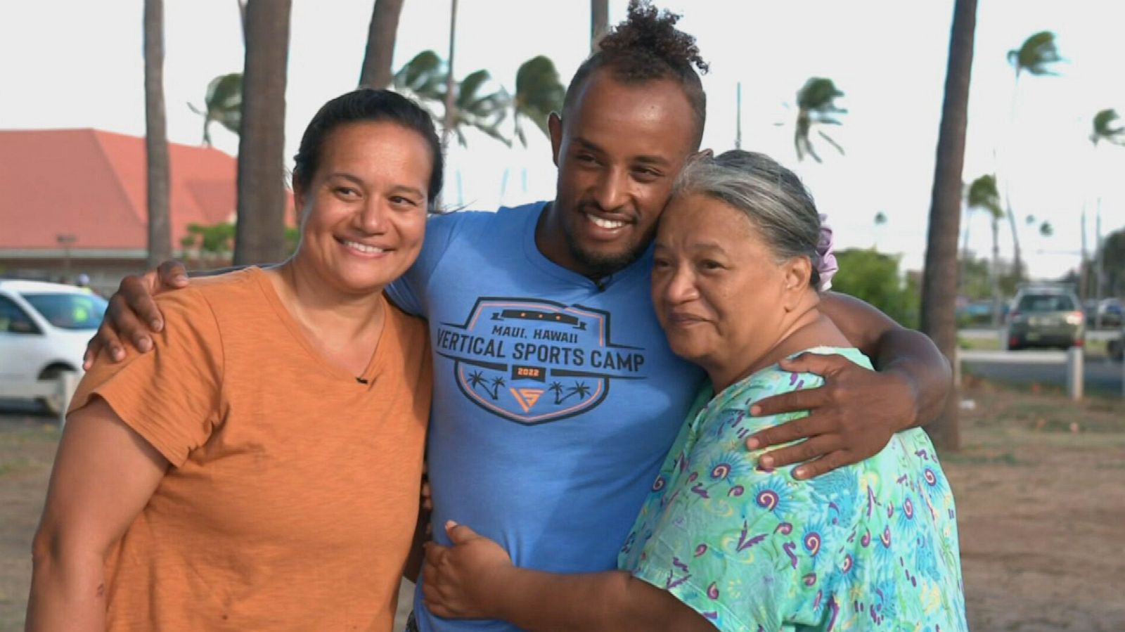 PHOTO: Lani Williams and her mother, Sincerity Mirkovich, are pictured with Benny Reinicke, who saved them from the Maui wildfires.