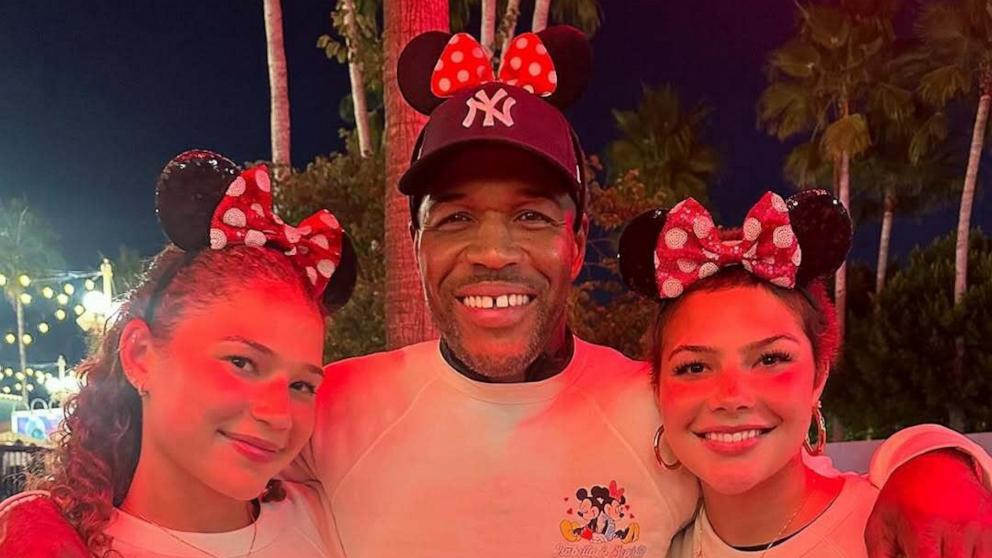 PHOTO: "Good Morning America" co-anchor Michael Strahan with his twin daughters Sophia and Isabella Strahan.