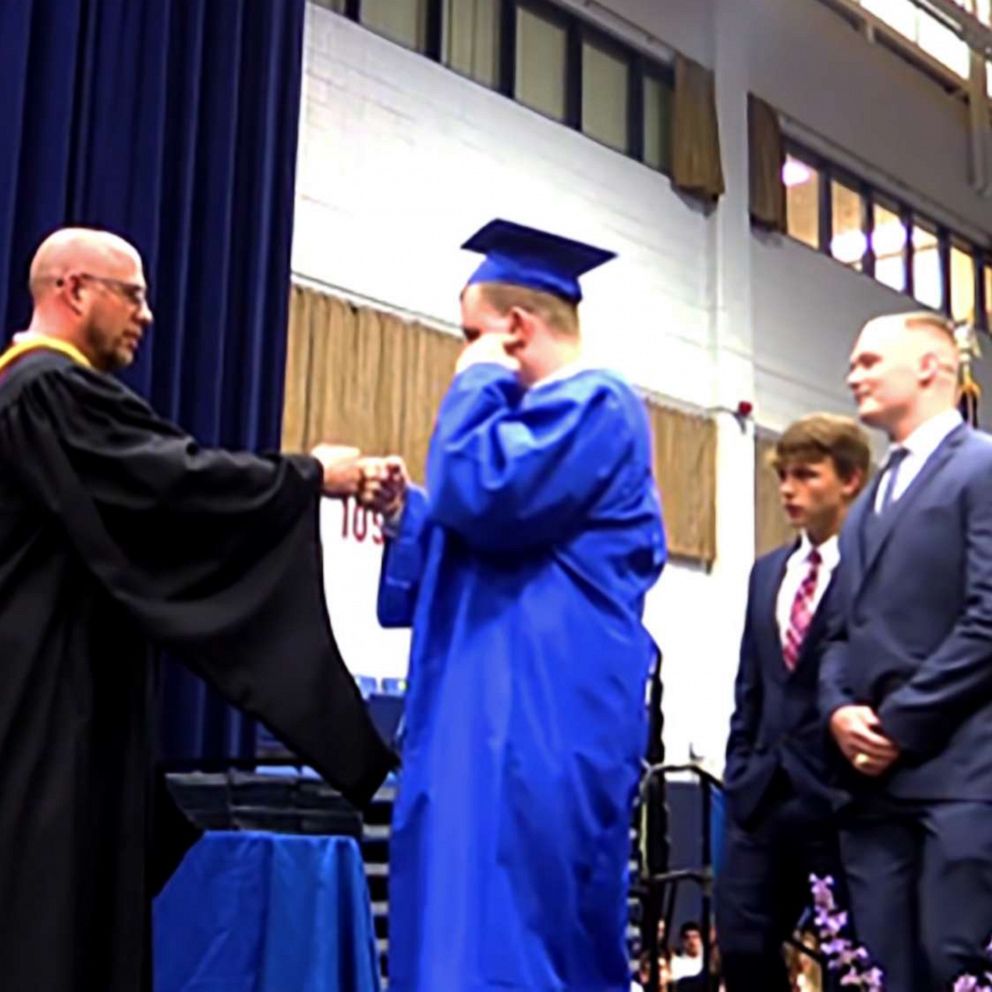 VIDEO: Graduation ceremony goes silent when student with autism accepts diploma 